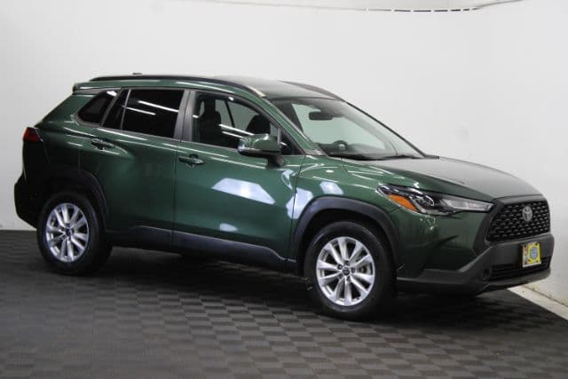 2022 TOYOTA COROLLA CROSS LE