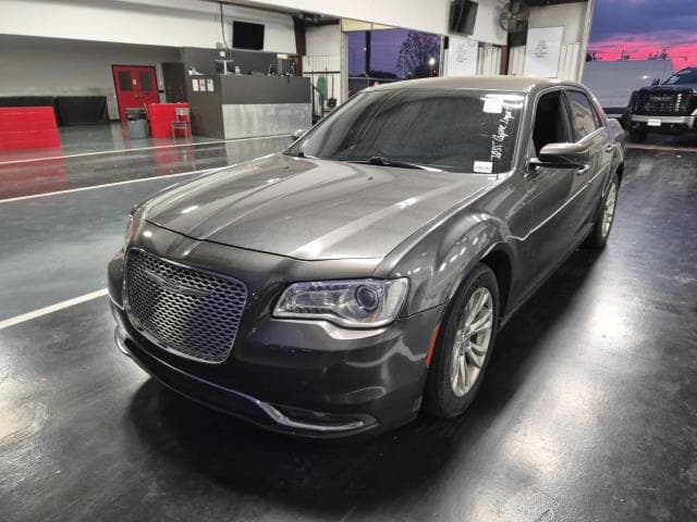 2019 CHRYSLER 300 Touring