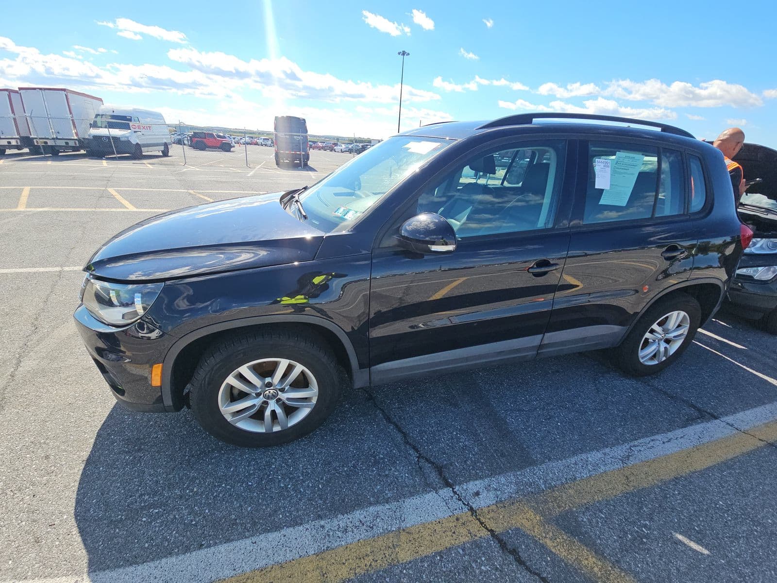 2017 VOLKSWAGEN TIGUAN 2.0T S