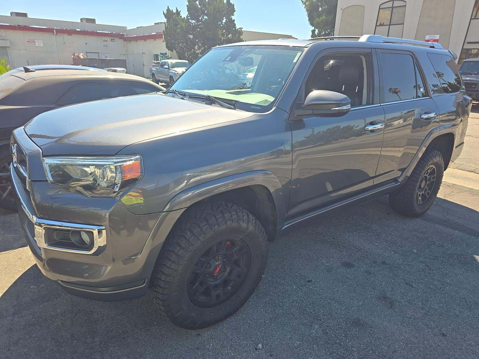 2020 TOYOTA 4RUNNER Limited