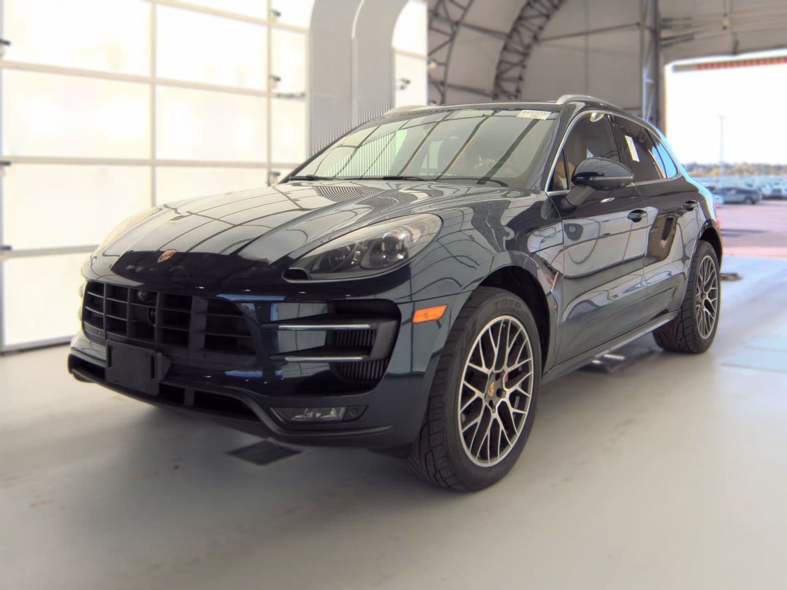 2017 PORSCHE MACAN Turbo