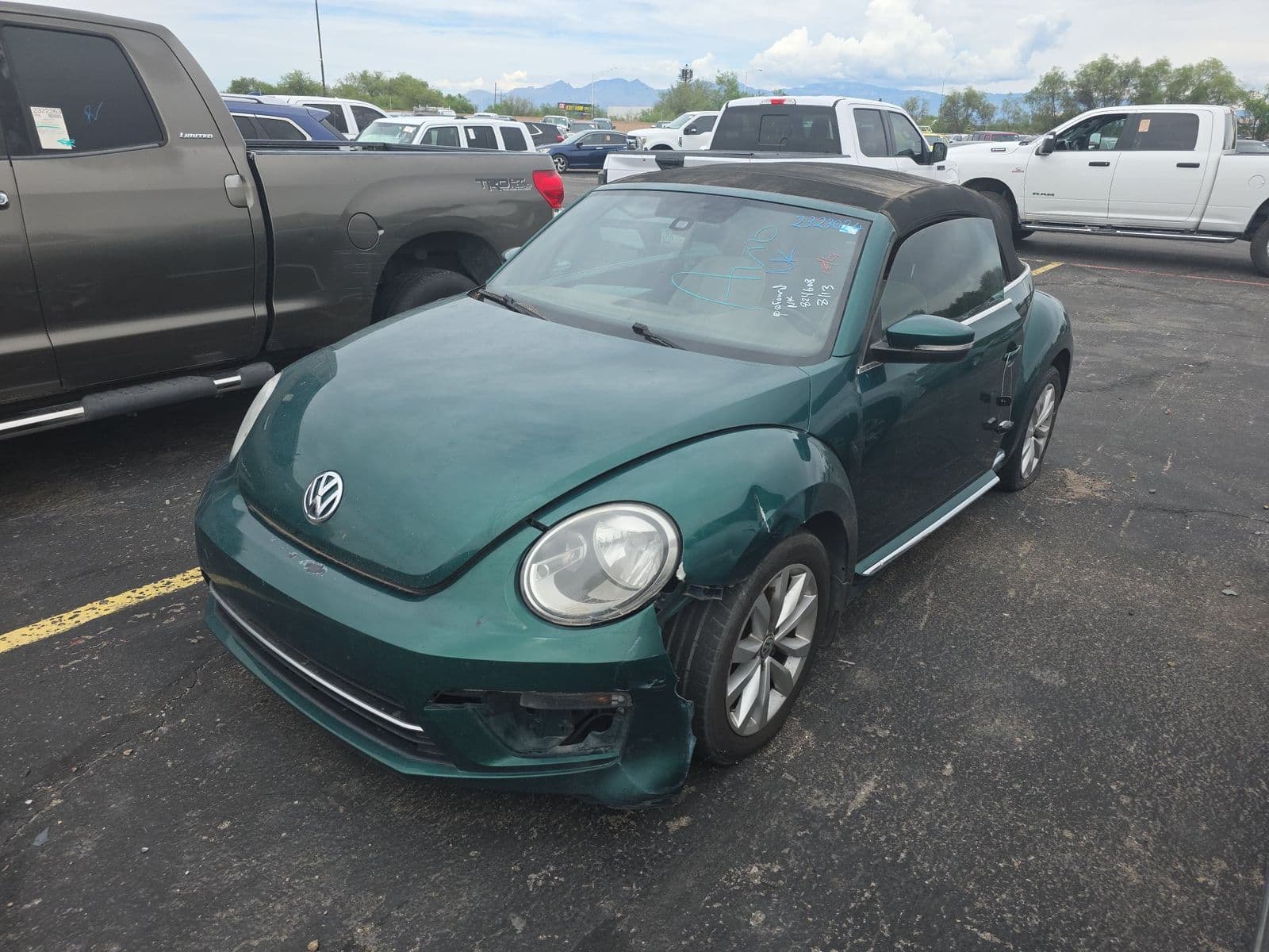 2017 VOLKSWAGEN BEETLE 1.8T Classic