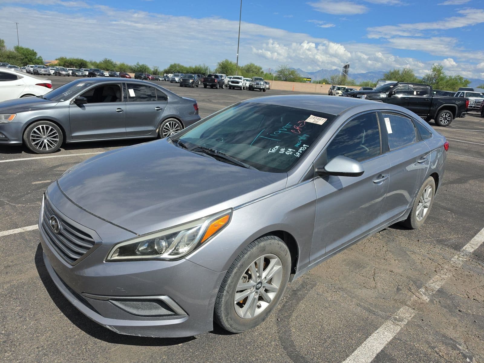 2017 HYUNDAI SONATA Base