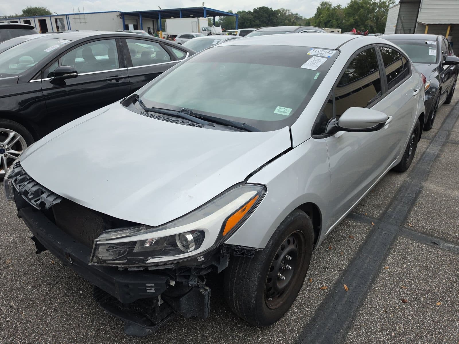 2017 KIA FORTE LX