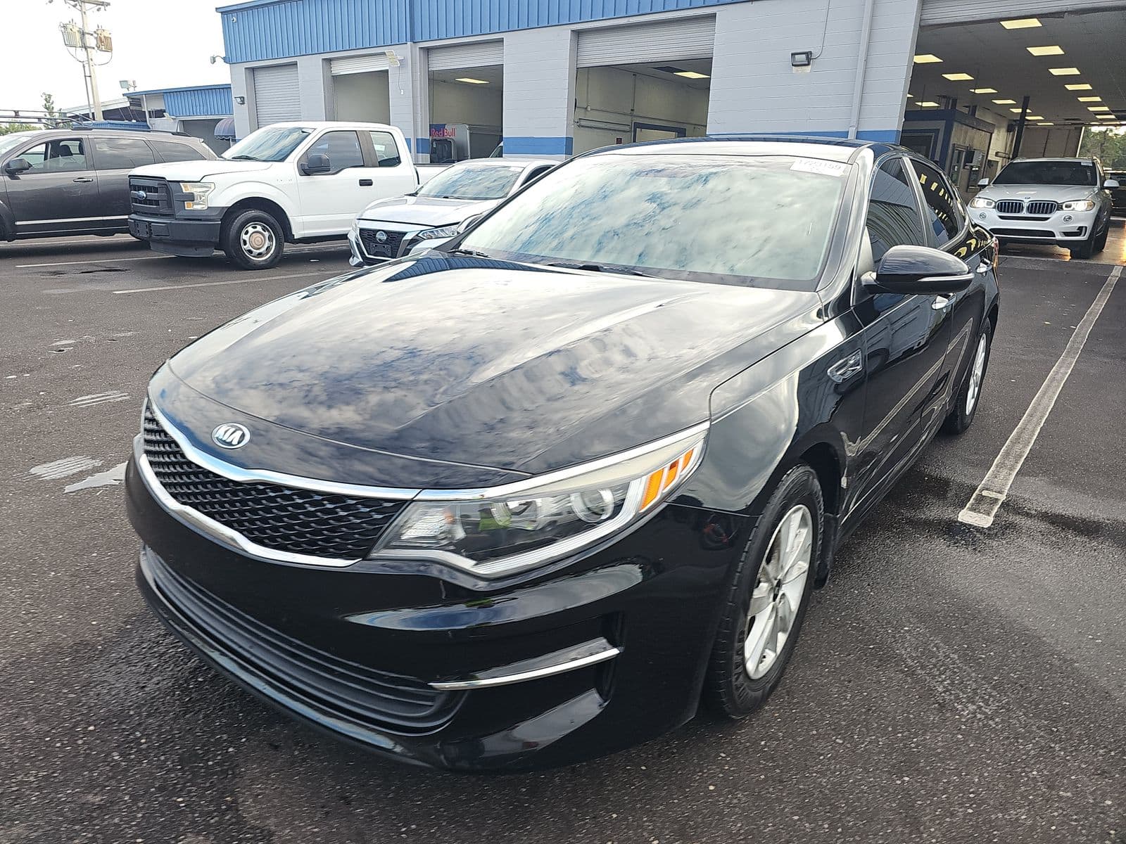 2017 KIA OPTIMA LX