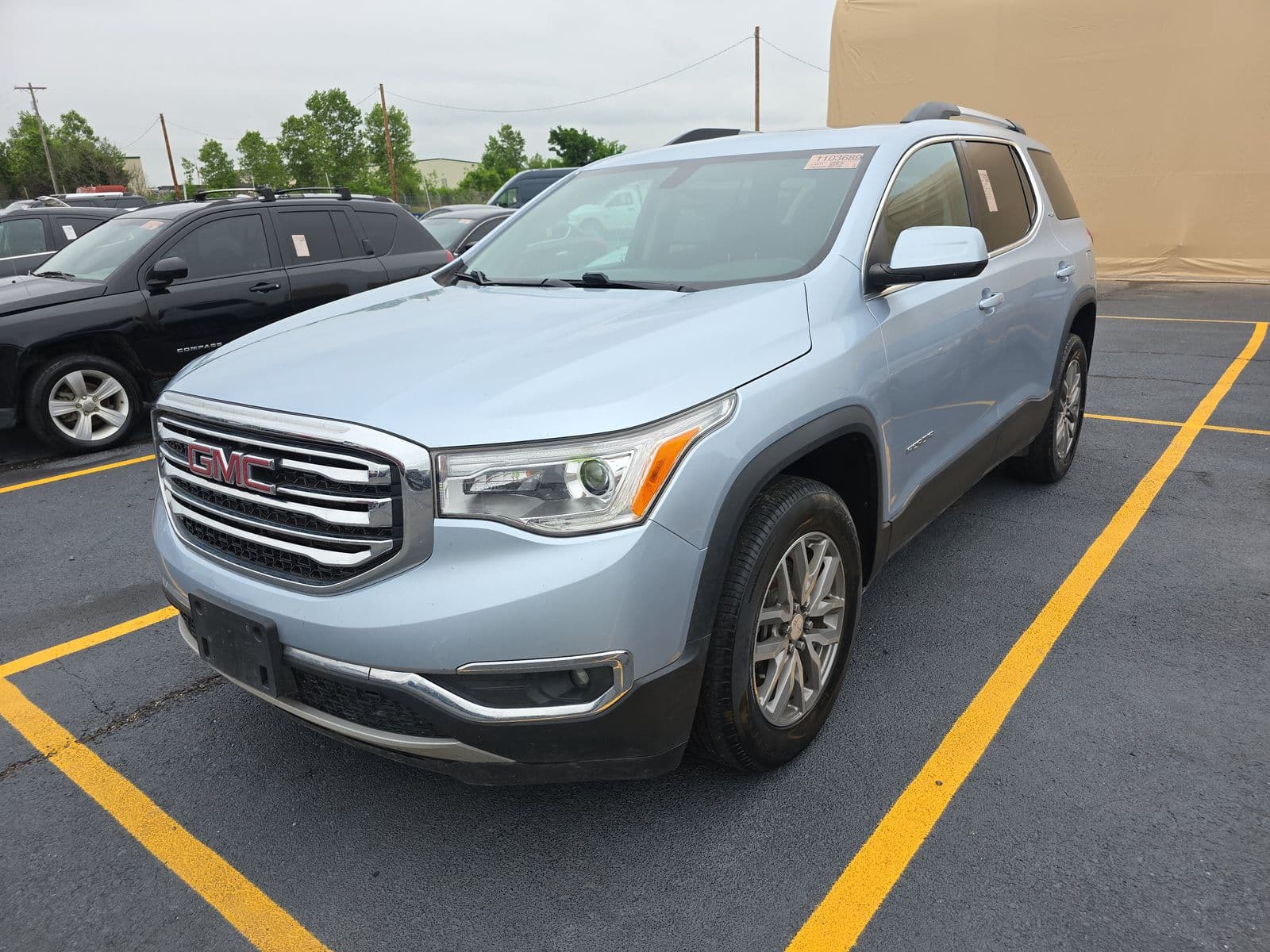 2017 GMC ACADIA SLE