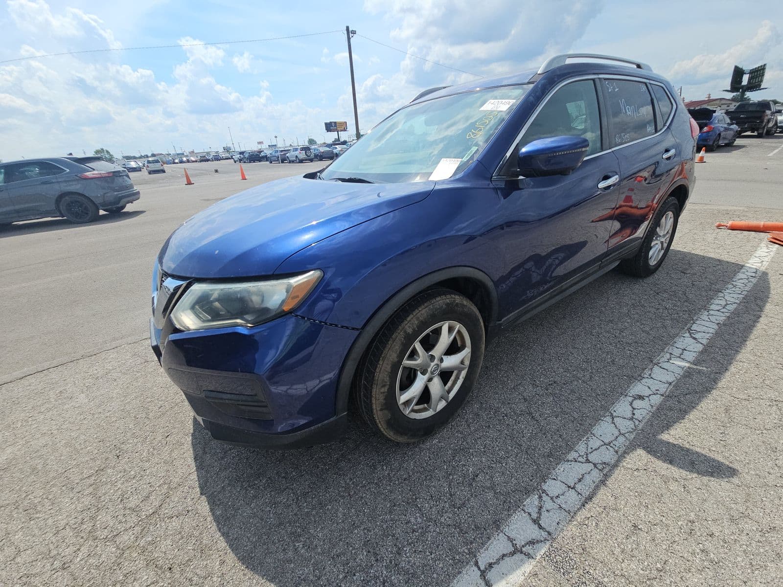2017 NISSAN ROGUE SV
