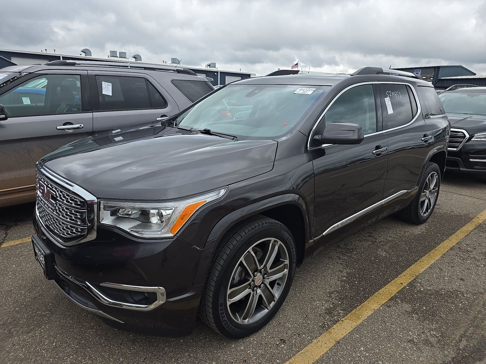 2017 GMC ACADIA Denali