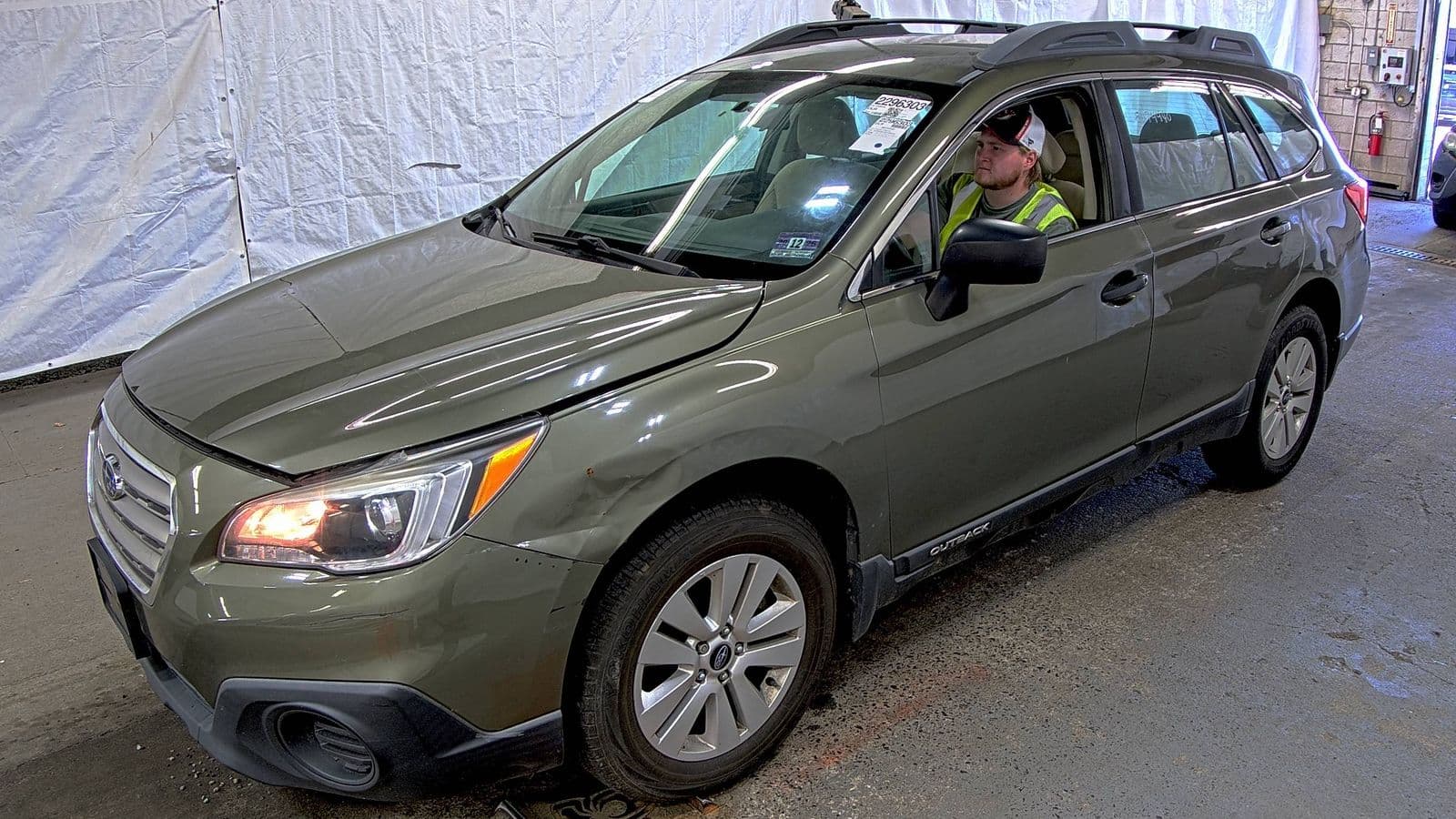 2017 SUBARU OUTBACK 2.5i