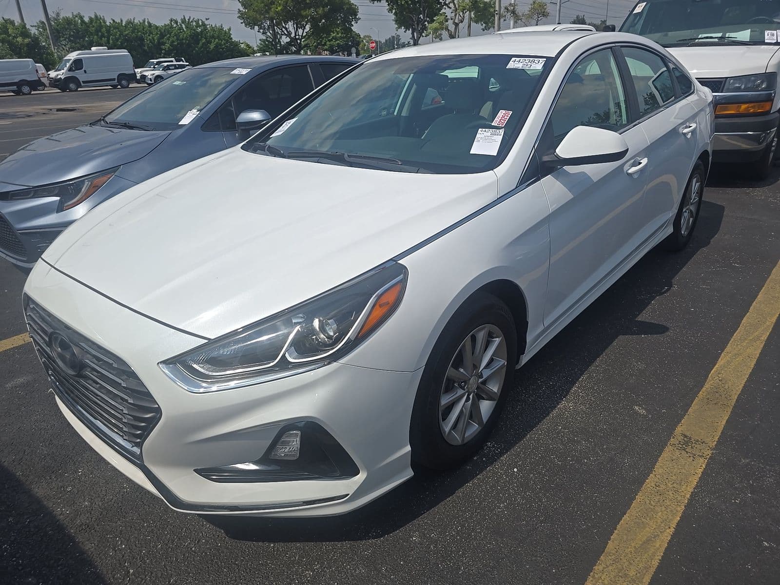 2018 HYUNDAI SONATA SE