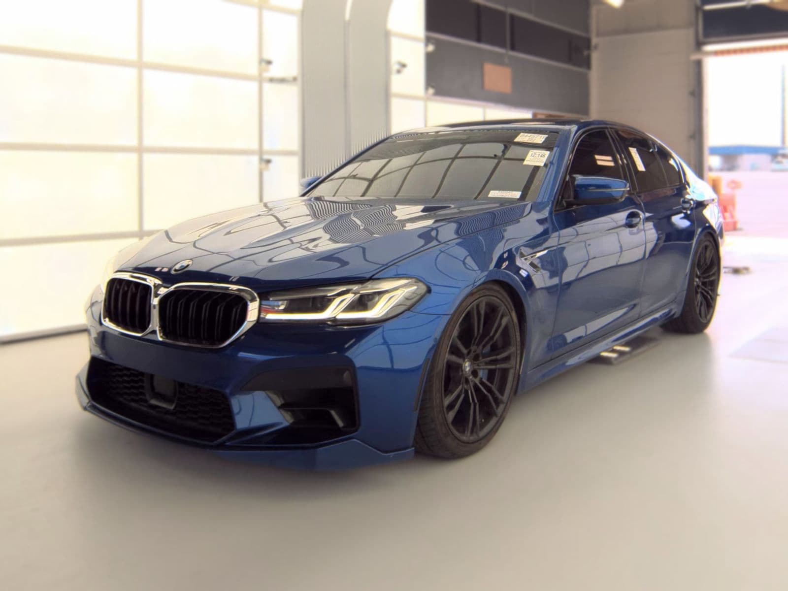 2022 BMW M5 Base