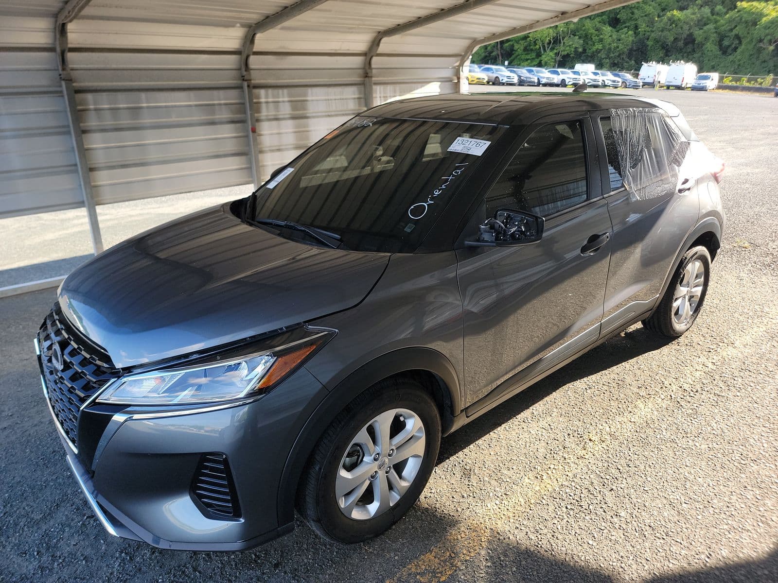 2025 NISSAN KICKS PLAY Base