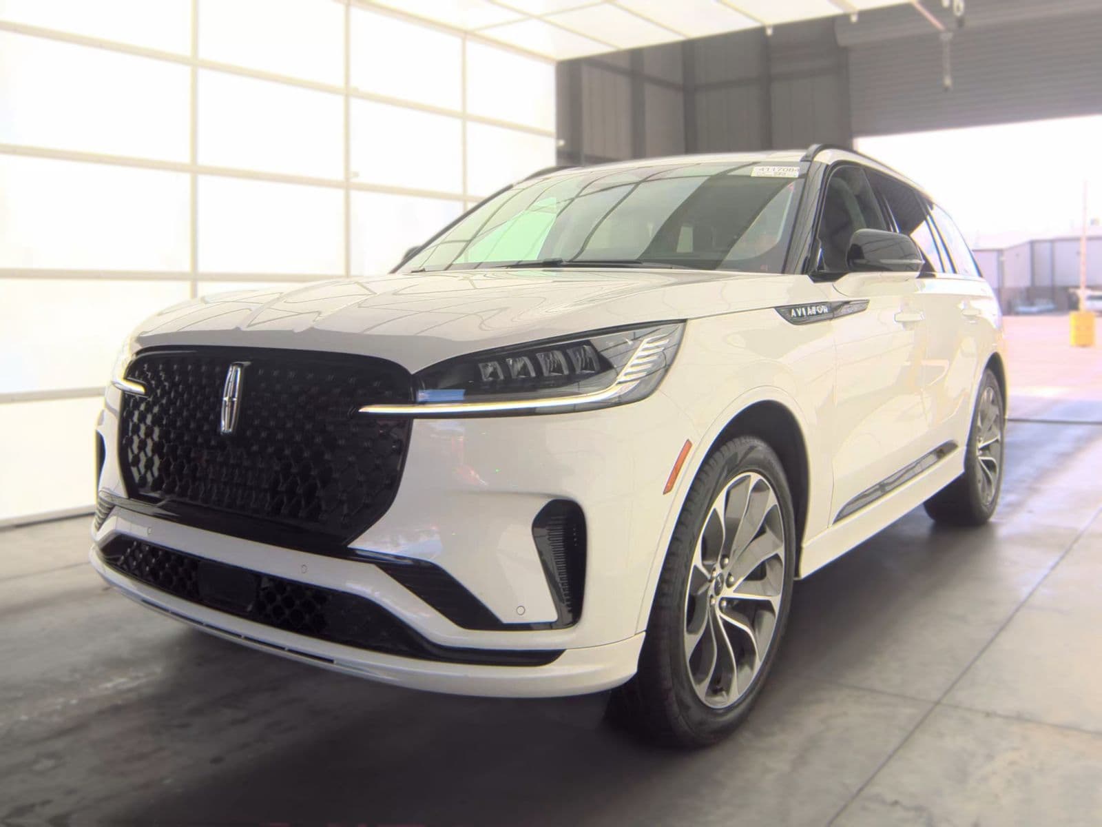 2026 LINCOLN AVIATOR Premiere