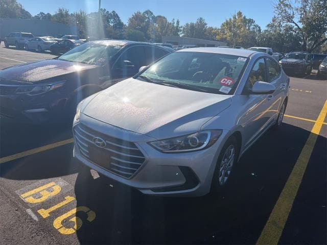 2017 HYUNDAI ELANTRA SE