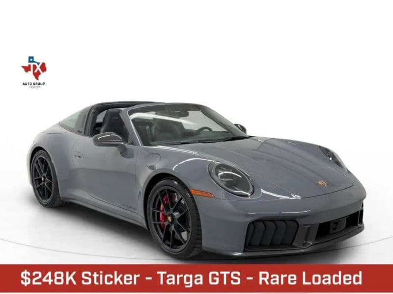 2026 PORSCHE 911 4 GTS Targa