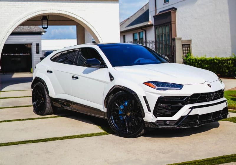 2020 LAMBORGHINI URUS Base