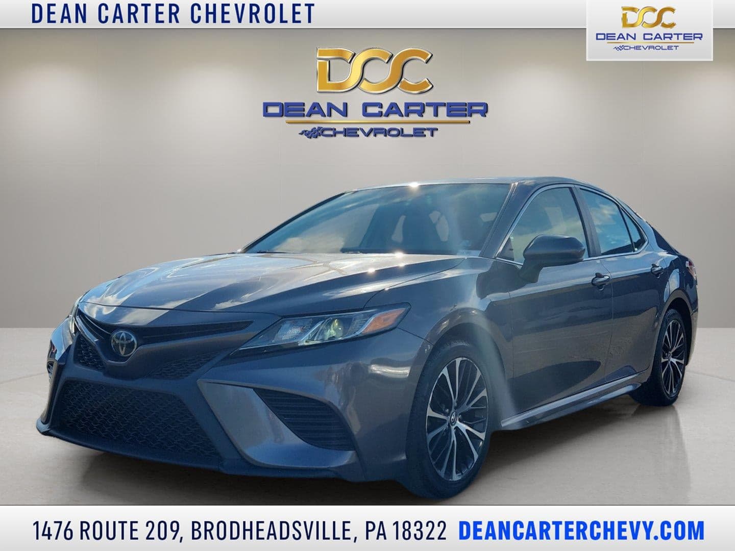 2019 TOYOTA CAMRY SE