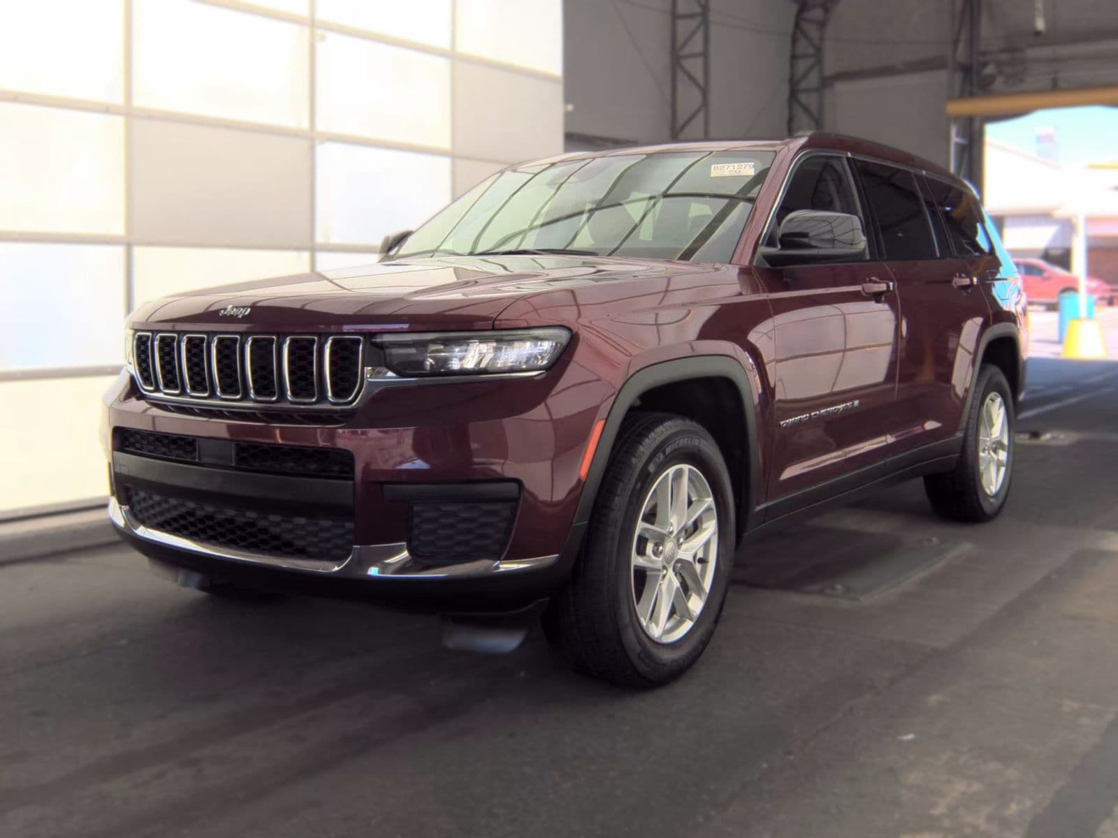 2023 JEEP GRAND CHEROKEE L Laredo