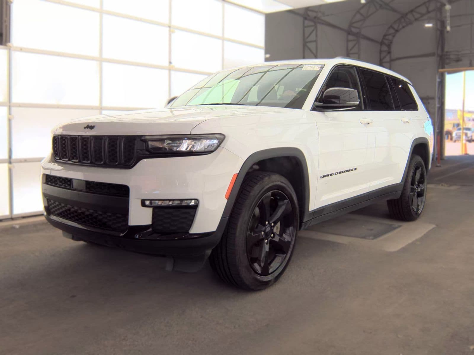 2023 JEEP GRAND CHEROKEE L Limited