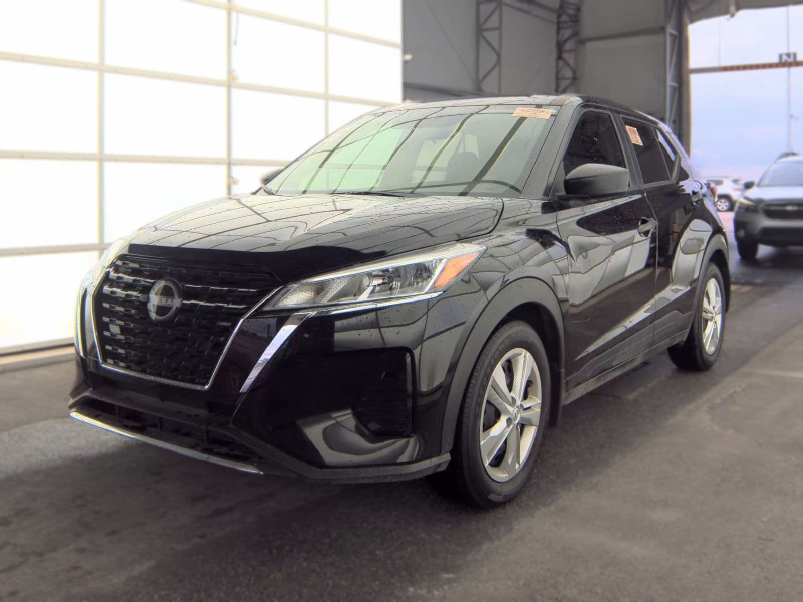 2025 NISSAN KICKS PLAY Base