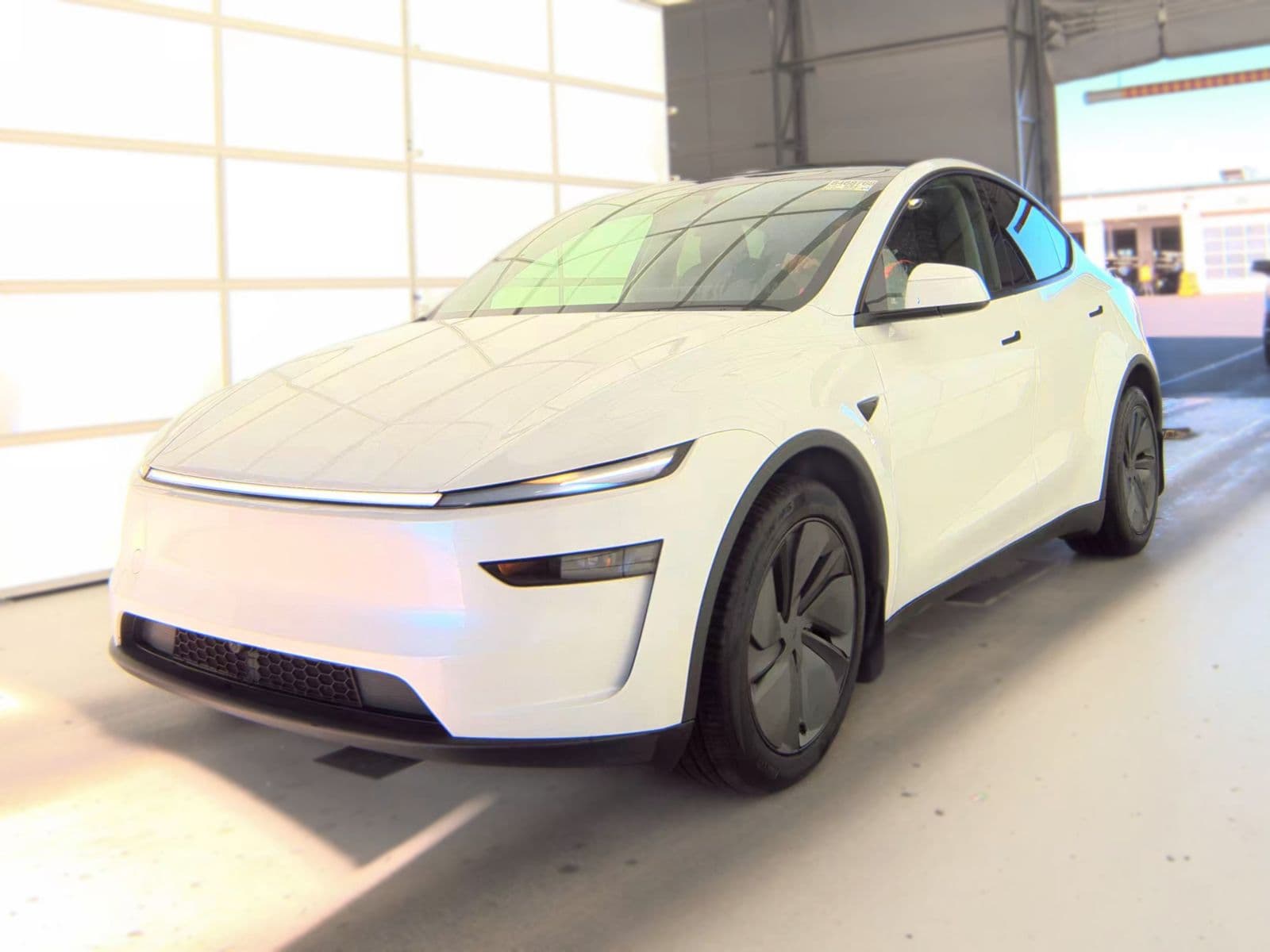 2026 TESLA MODEL Y LONG Range