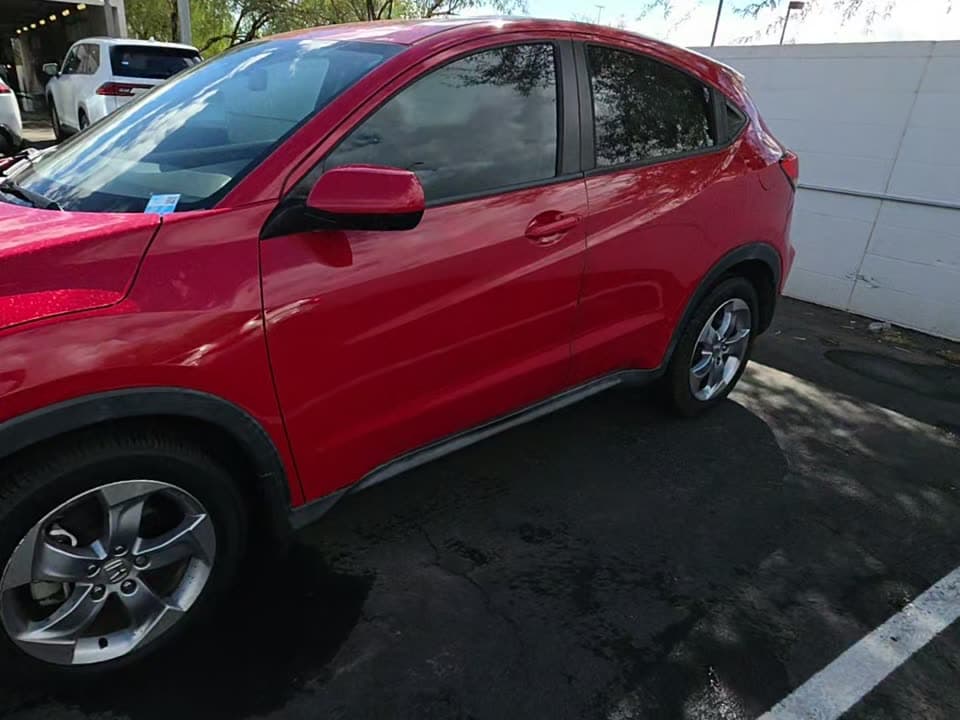 2017 HONDA HR-V LX