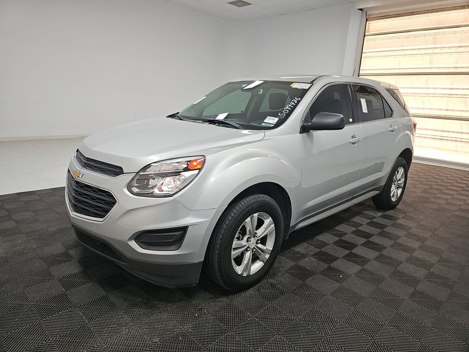 2017 CHEVROLET EQUINOX LS