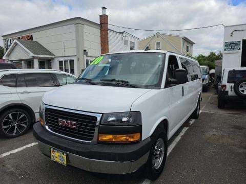 2020 GMC SAVANA 3500 LT