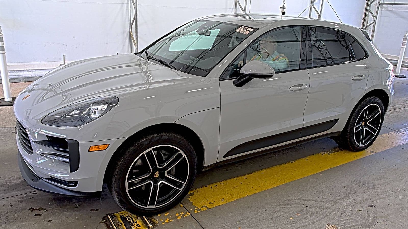 2021 PORSCHE MACAN S