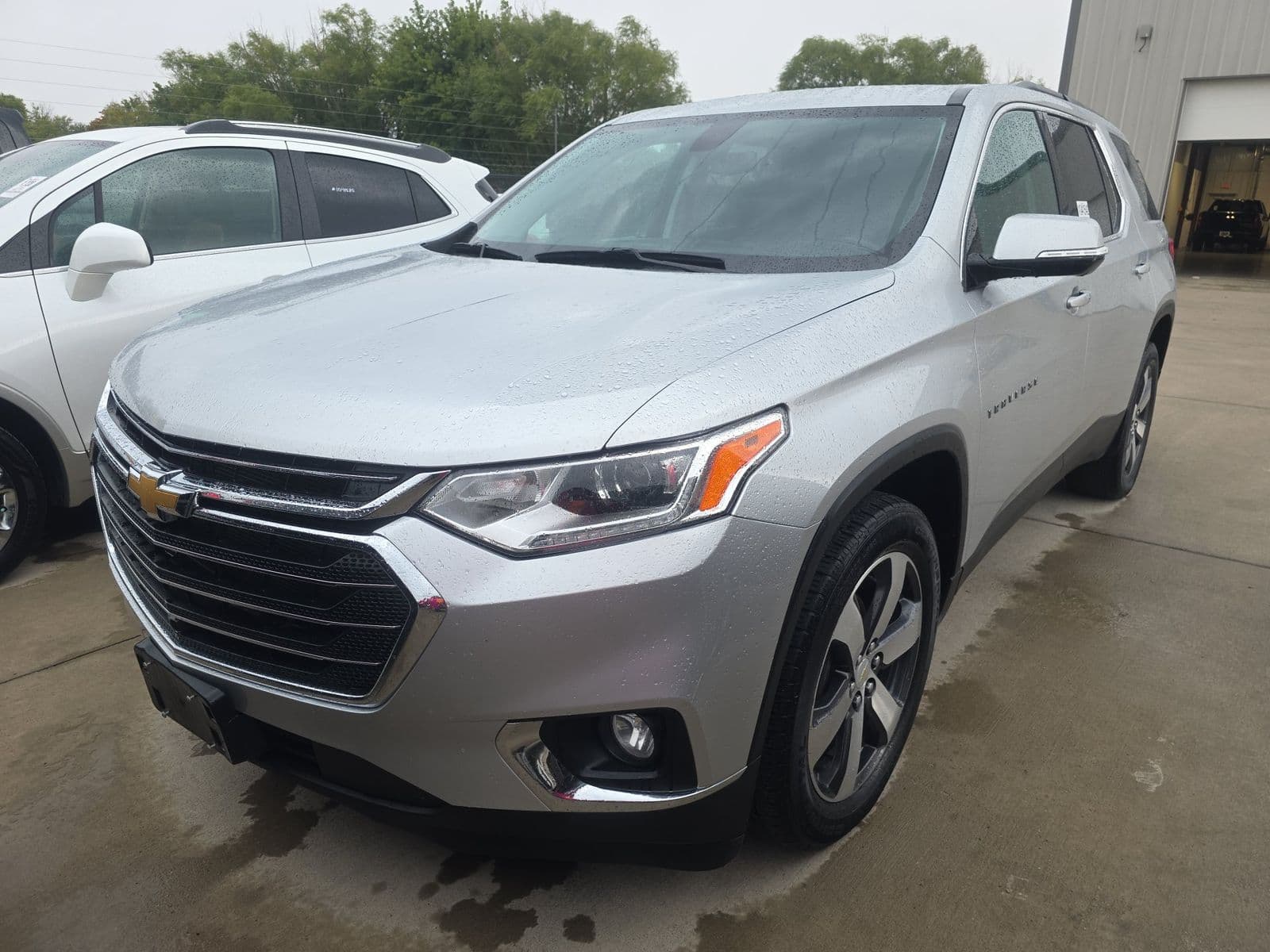 2020 CHEVROLET TRAVERSE LT