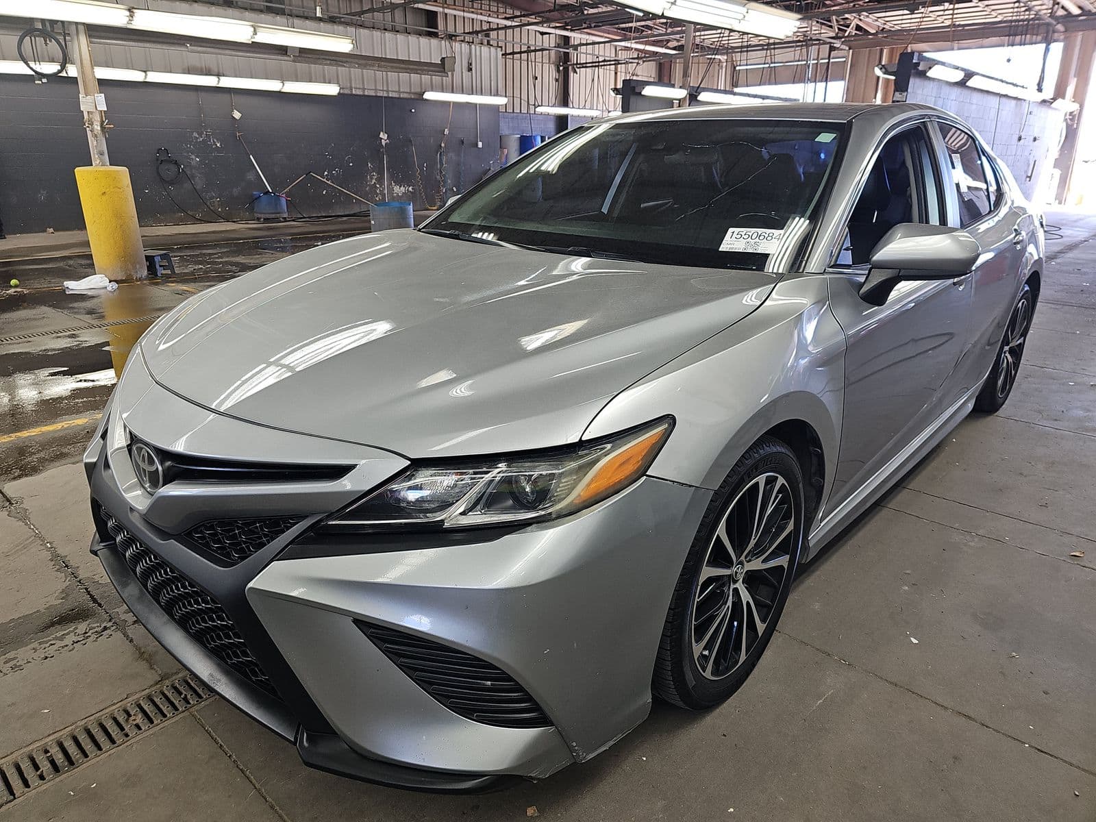 2019 TOYOTA CAMRY SE