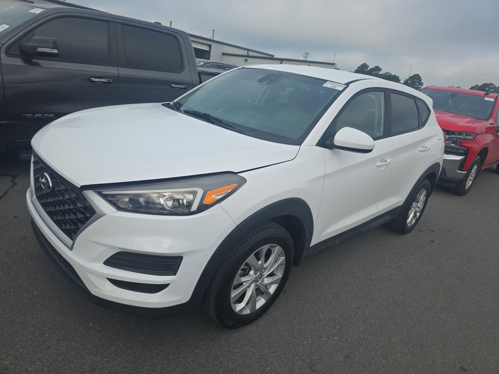 2019 HYUNDAI TUCSON SE