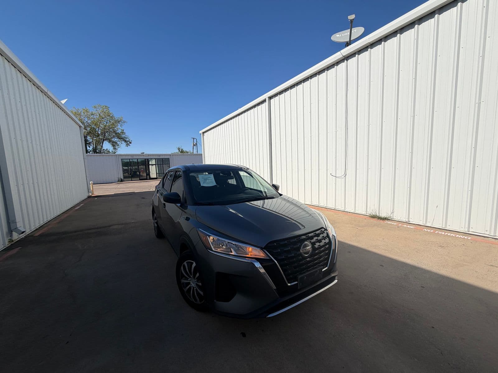 2021 NISSAN KICKS S