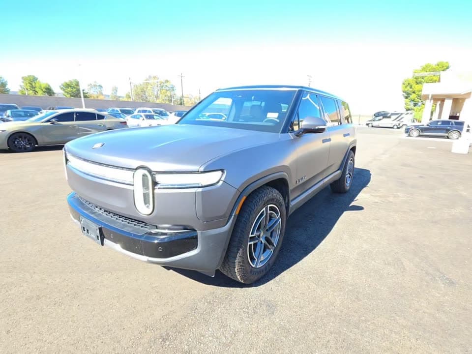 2025 RIVIAN R1S DUAL Standard