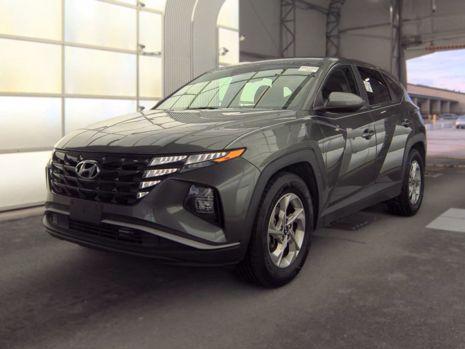 2022 HYUNDAI TUCSON SE