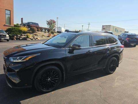 2021 TOYOTA HIGHLANDER Platinum