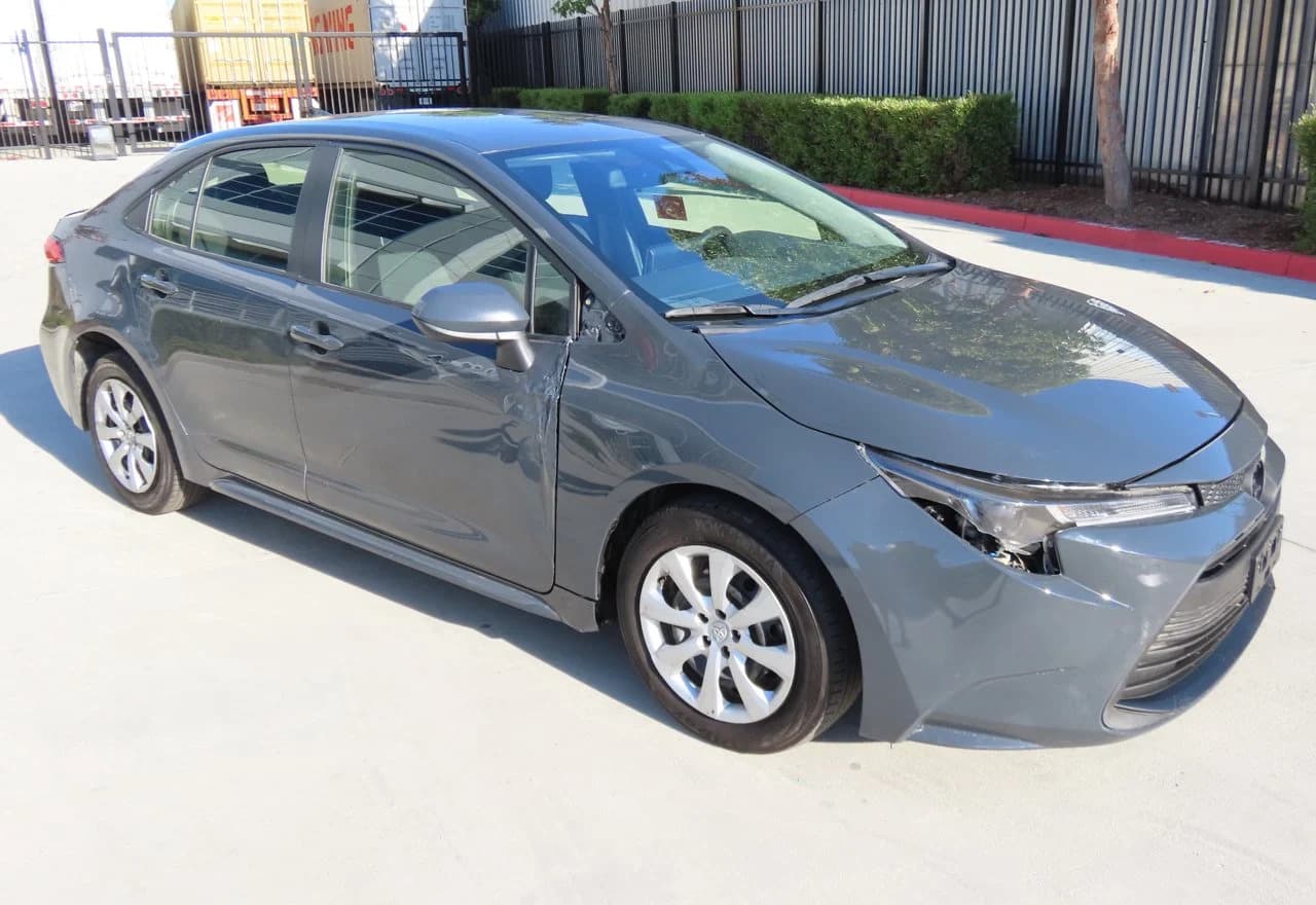 2026 TOYOTA COROLLA LE