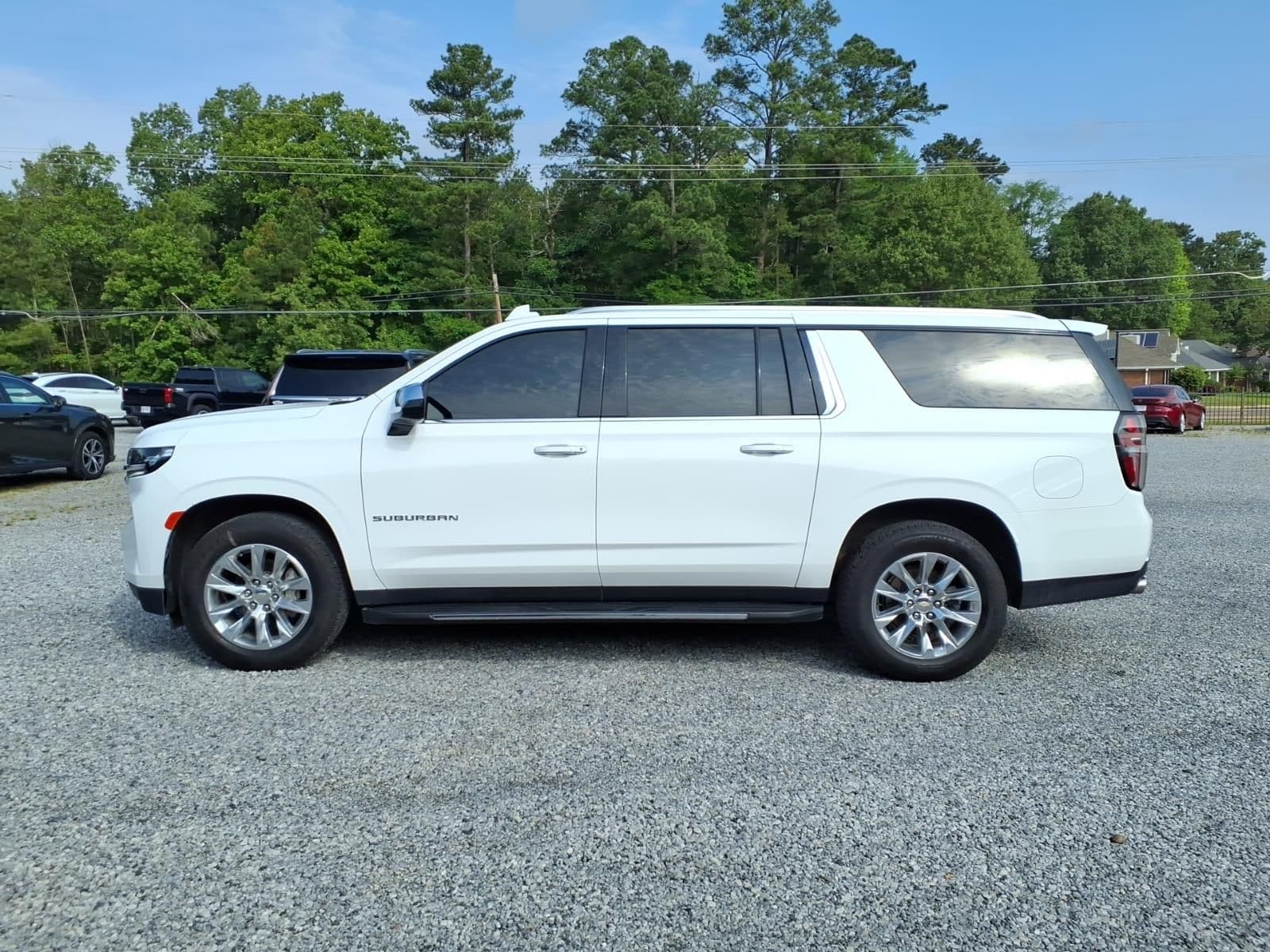 2022 CHEVROLET SUBURBAN Premier