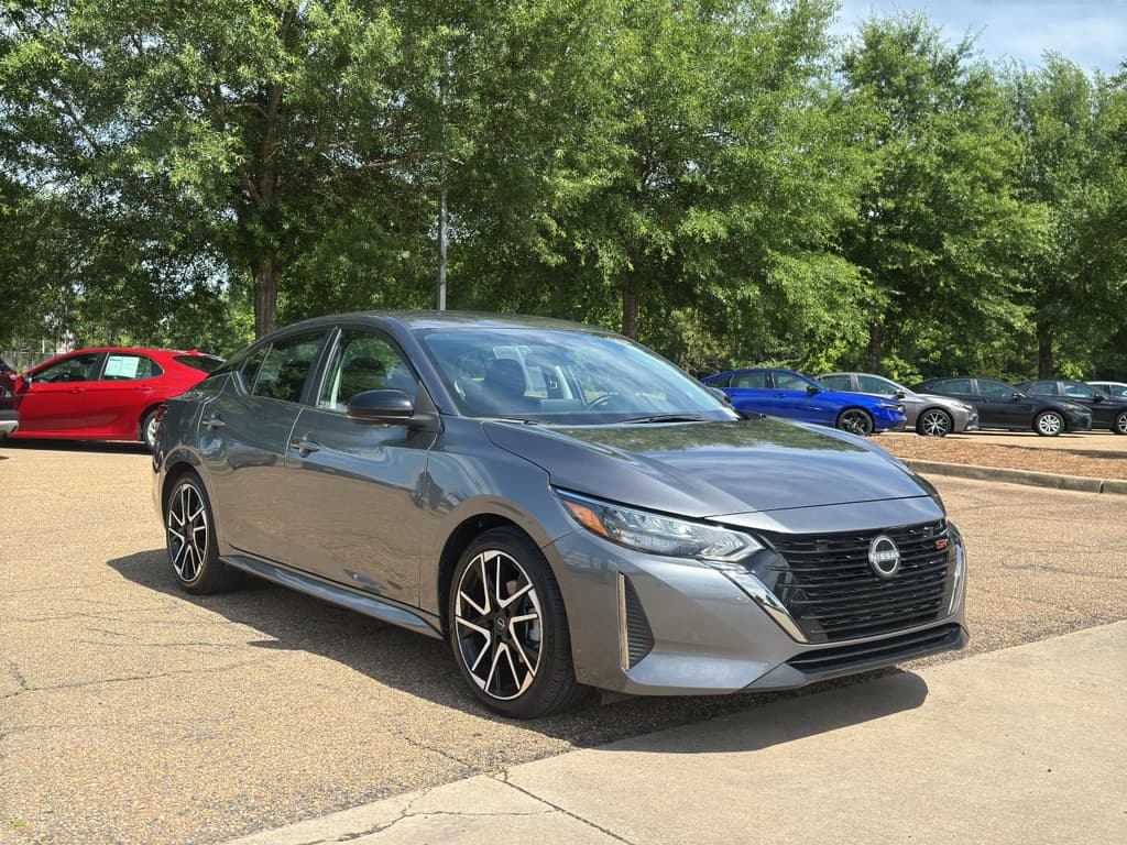 2025 NISSAN SENTRA SR