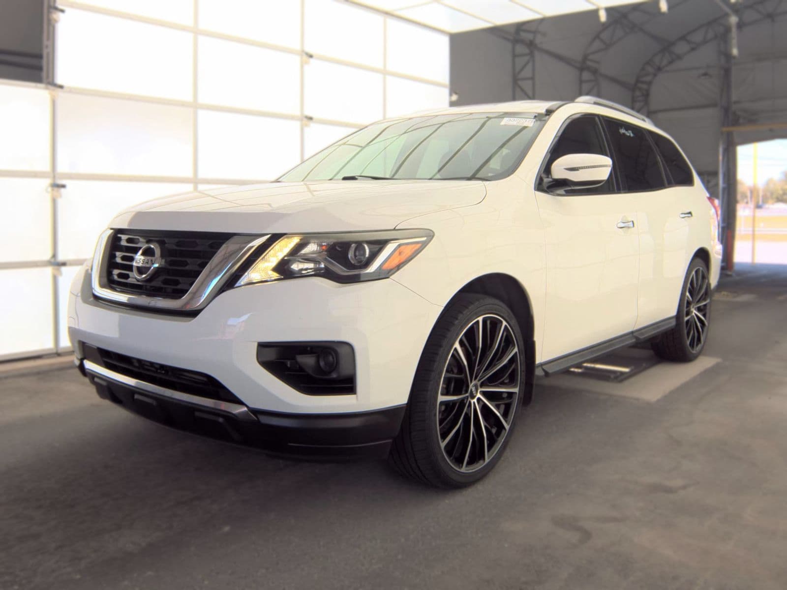 2019 NISSAN PATHFINDER S