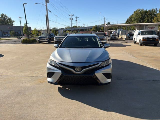 2018 TOYOTA CAMRY SE
