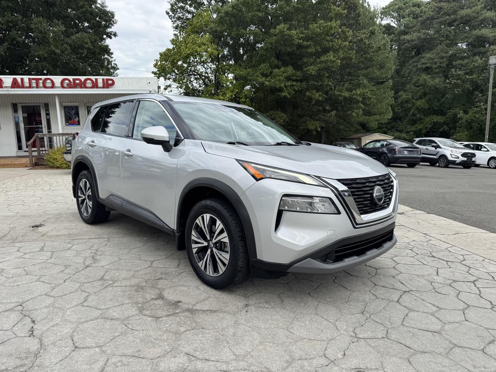 2021 NISSAN ROGUE SV