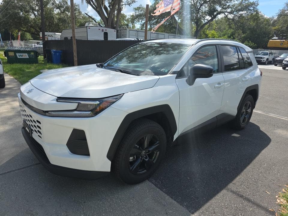 2026 TOYOTA RAV4 HYBRID LE