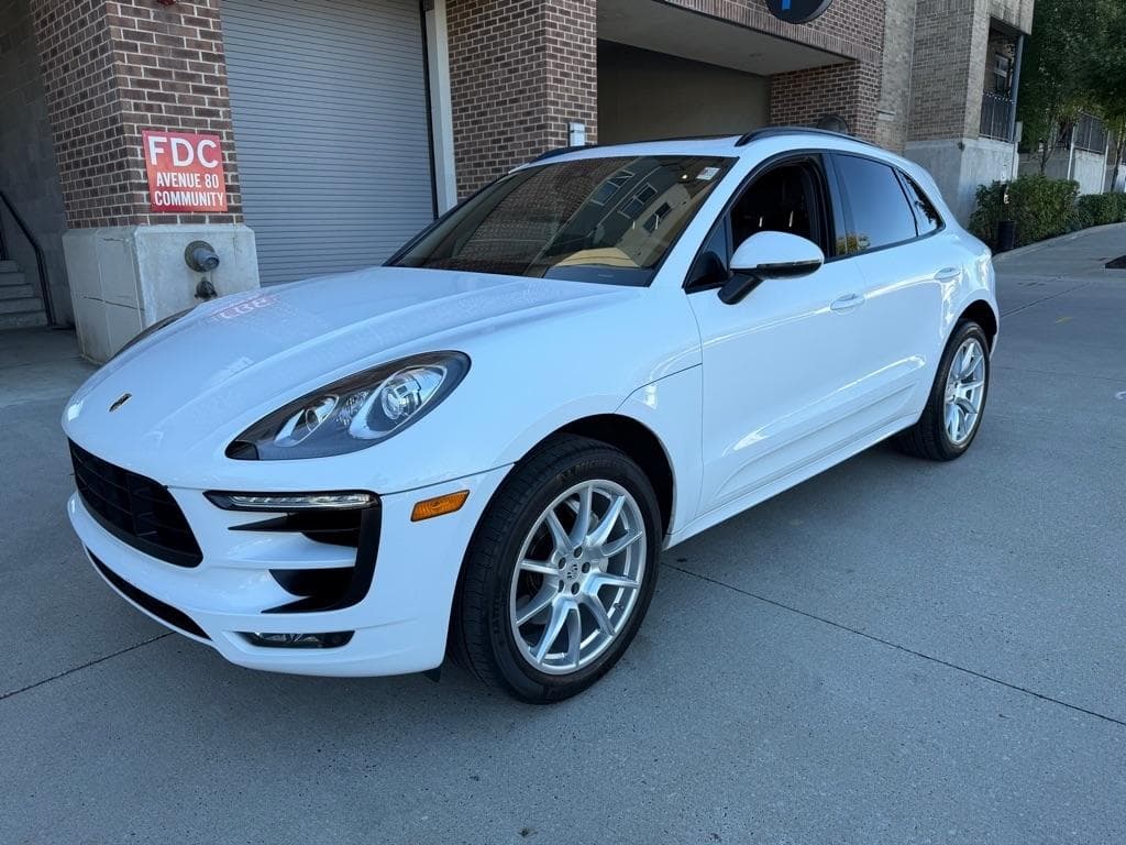 2018 PORSCHE MACAN S