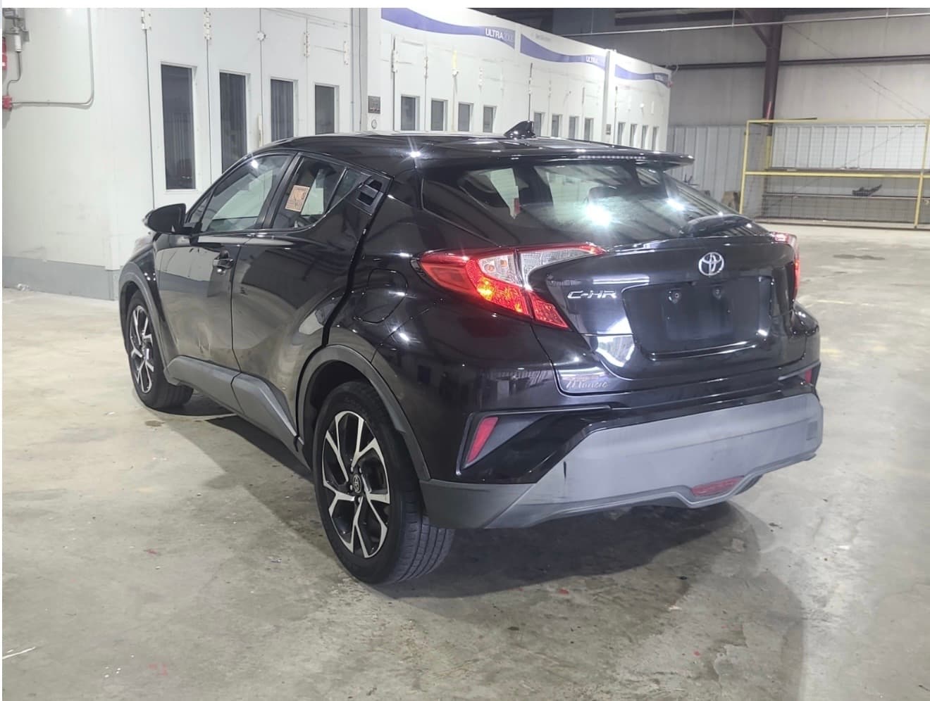 2018 TOYOTA C-HR XLE Premium