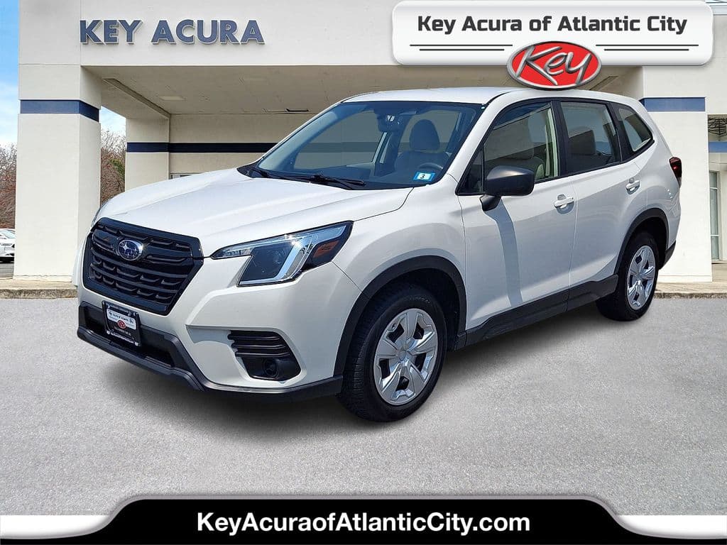 2022 SUBARU FORESTER Base