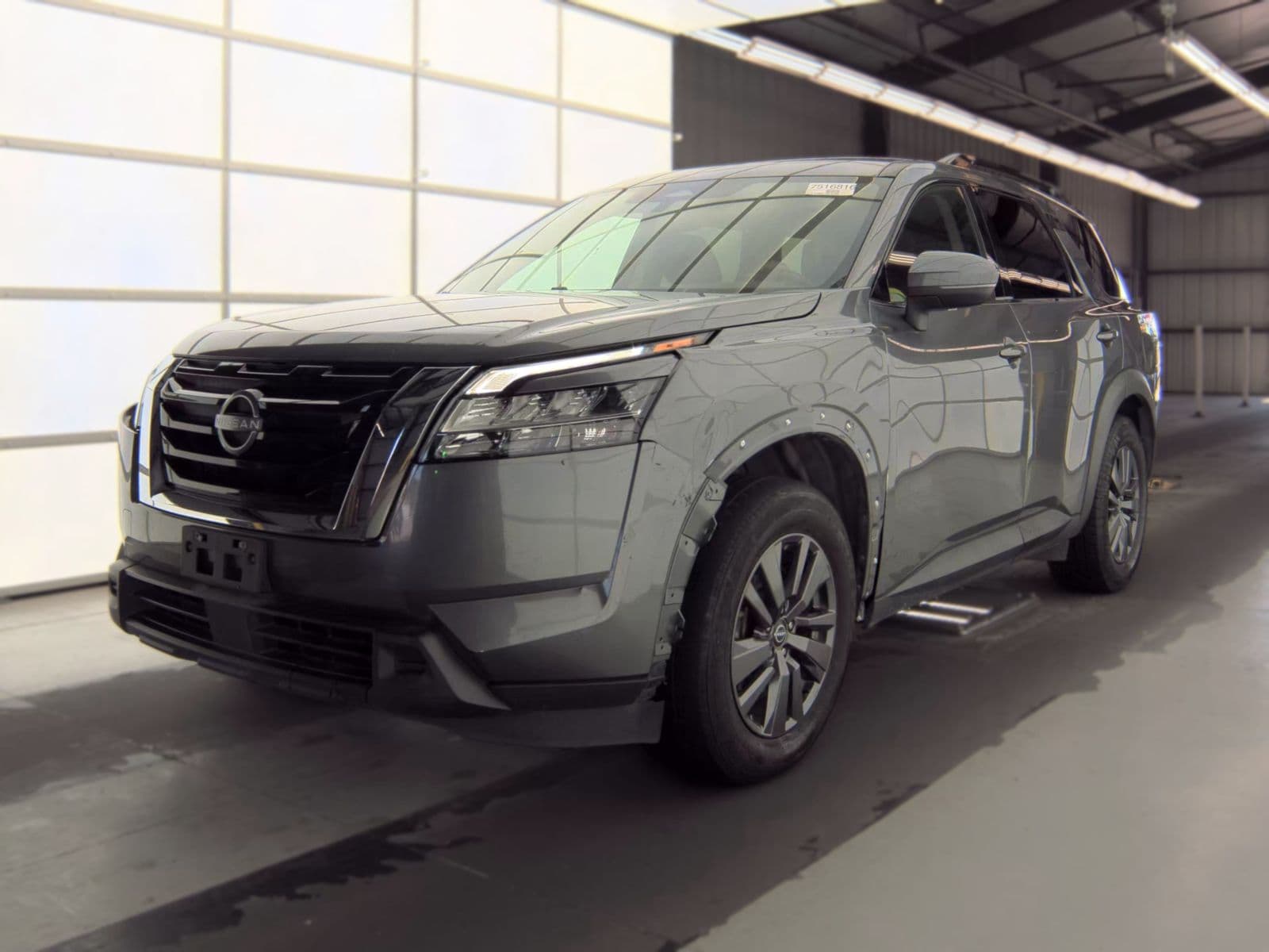 2022 NISSAN PATHFINDER SV