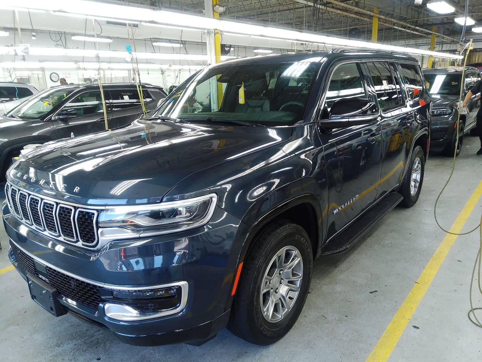 2023 JEEP WAGONEER Base