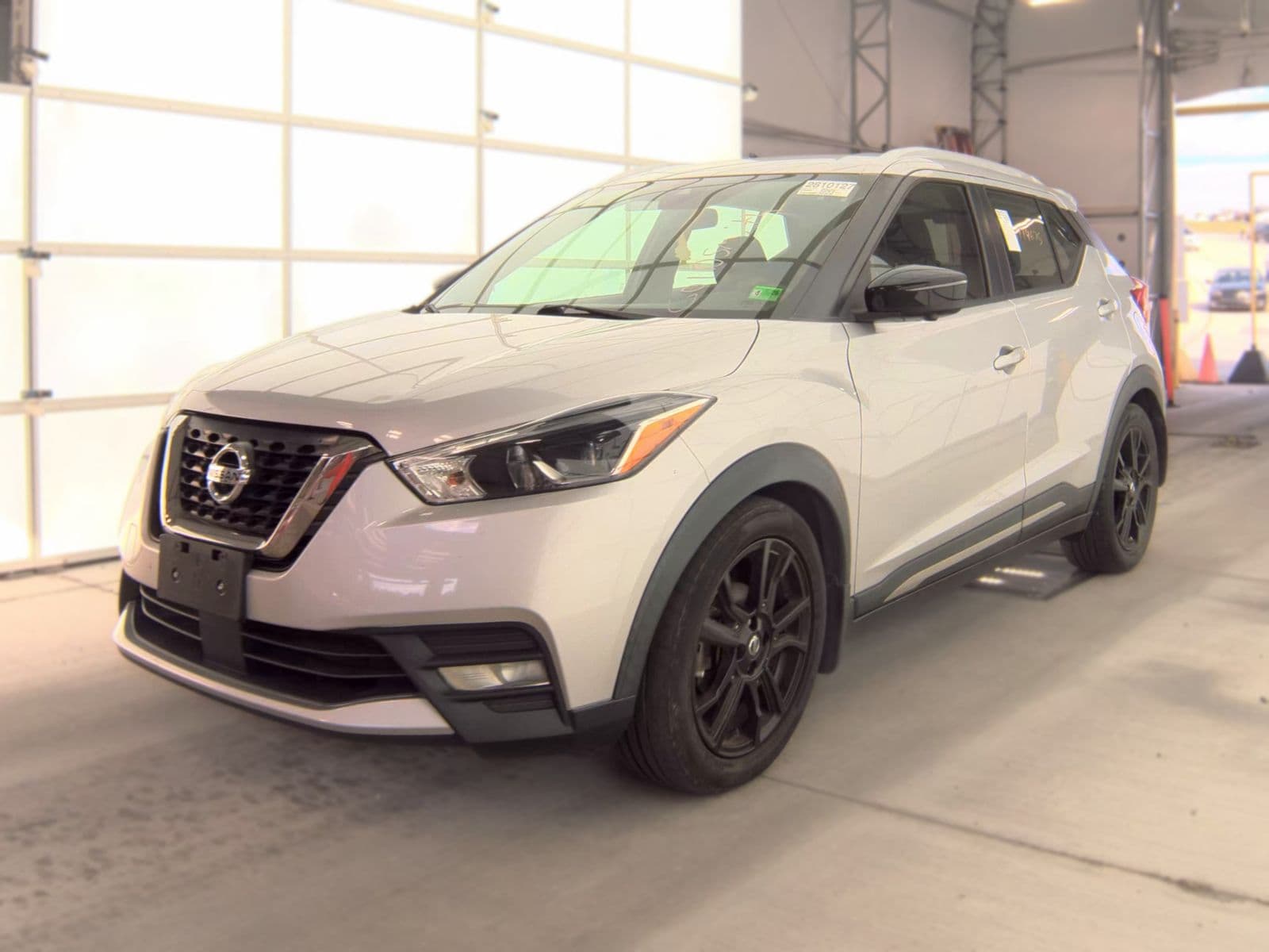 2020 NISSAN KICKS SR