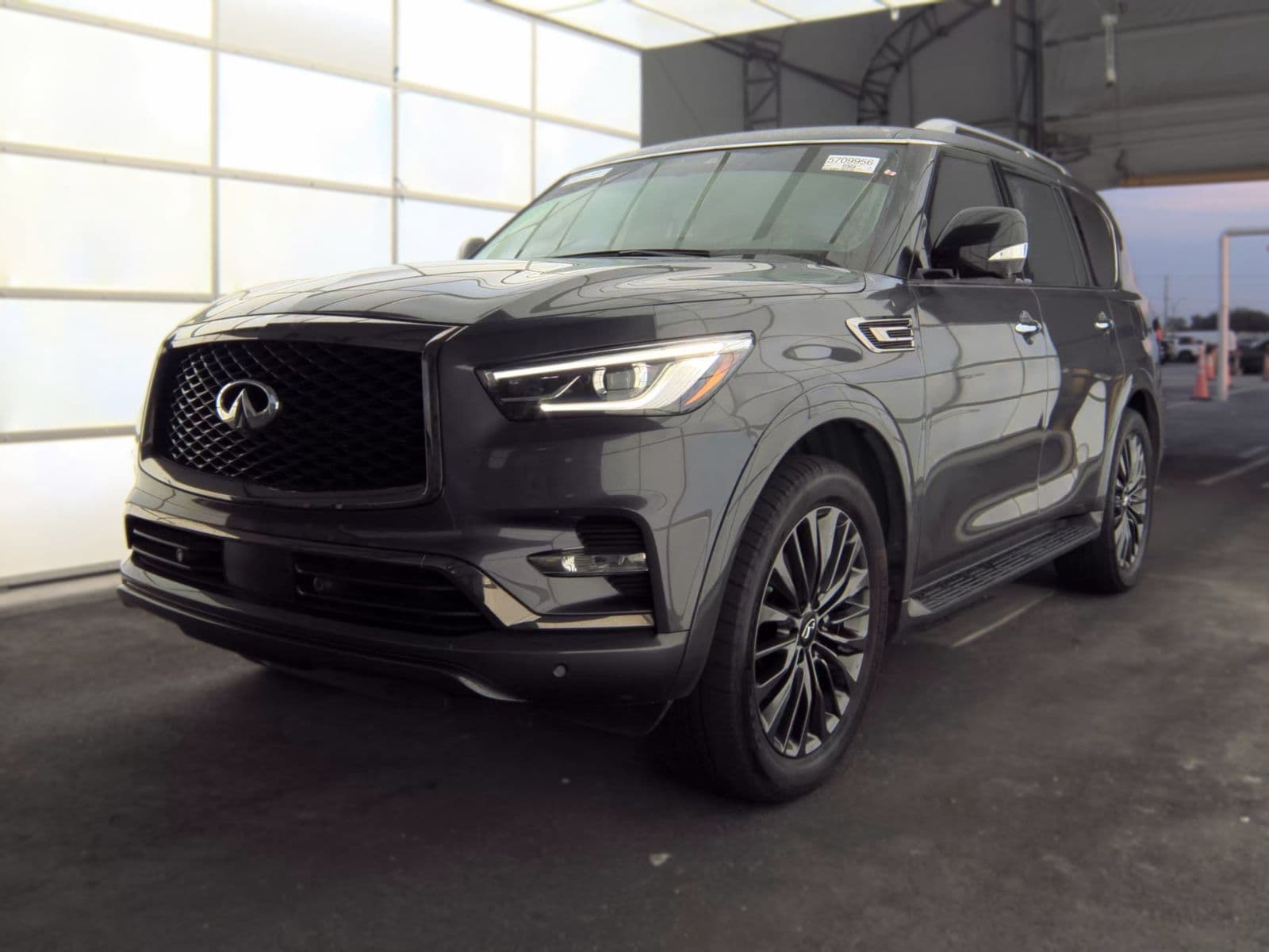 2023 INFINITI QX80 PREMIUM SELECT